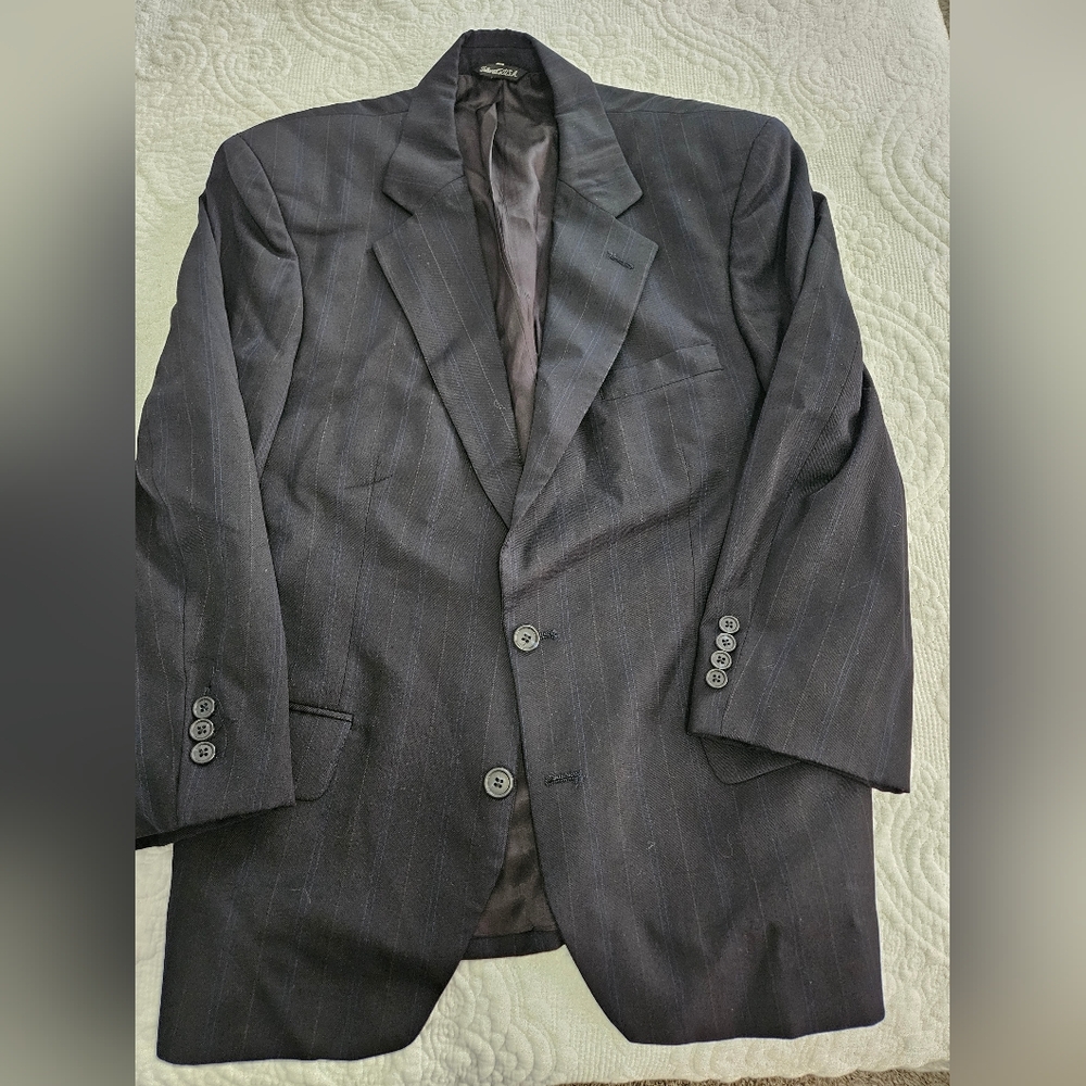 Geoffrey Beene 2 piece suit- Dark Navy Pinstripes